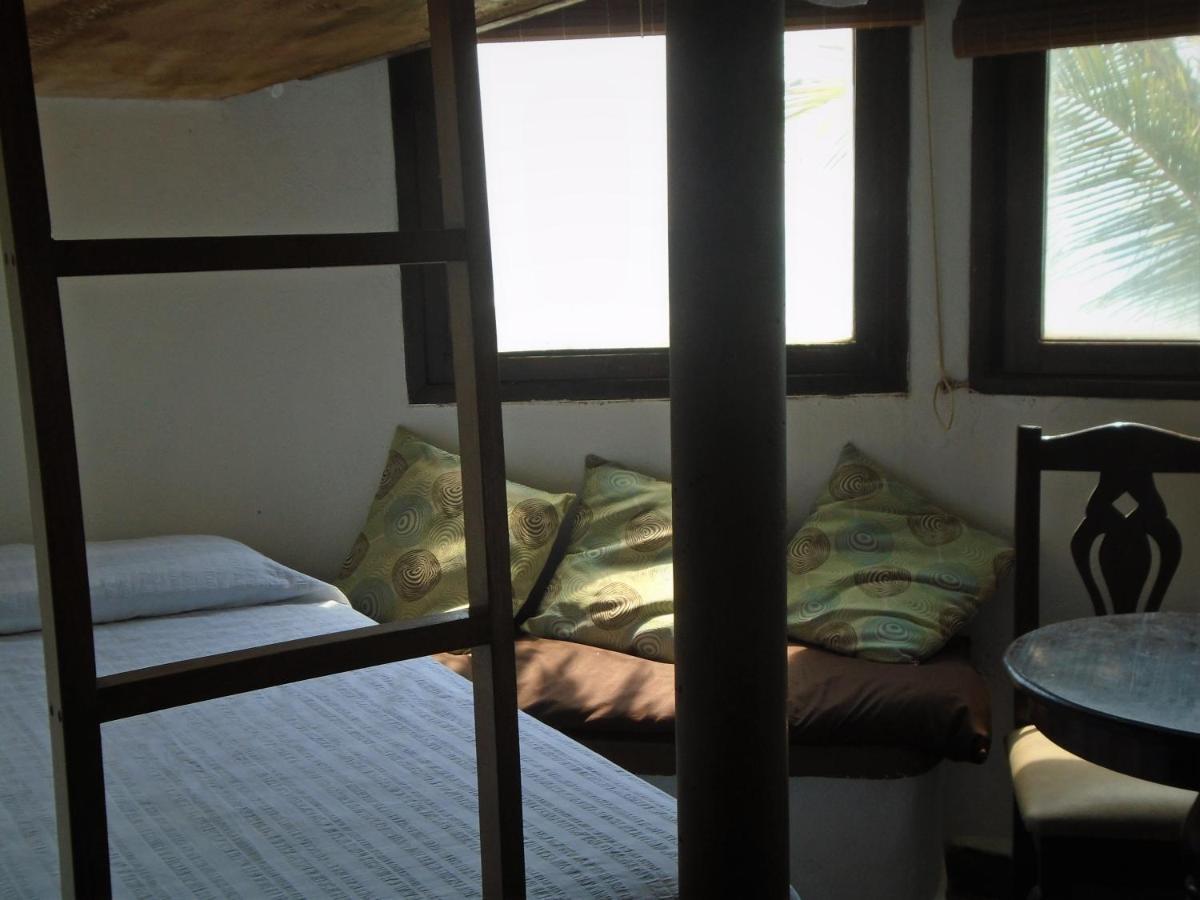 Marbella Eco Lodge Monterrico Exteriör bild