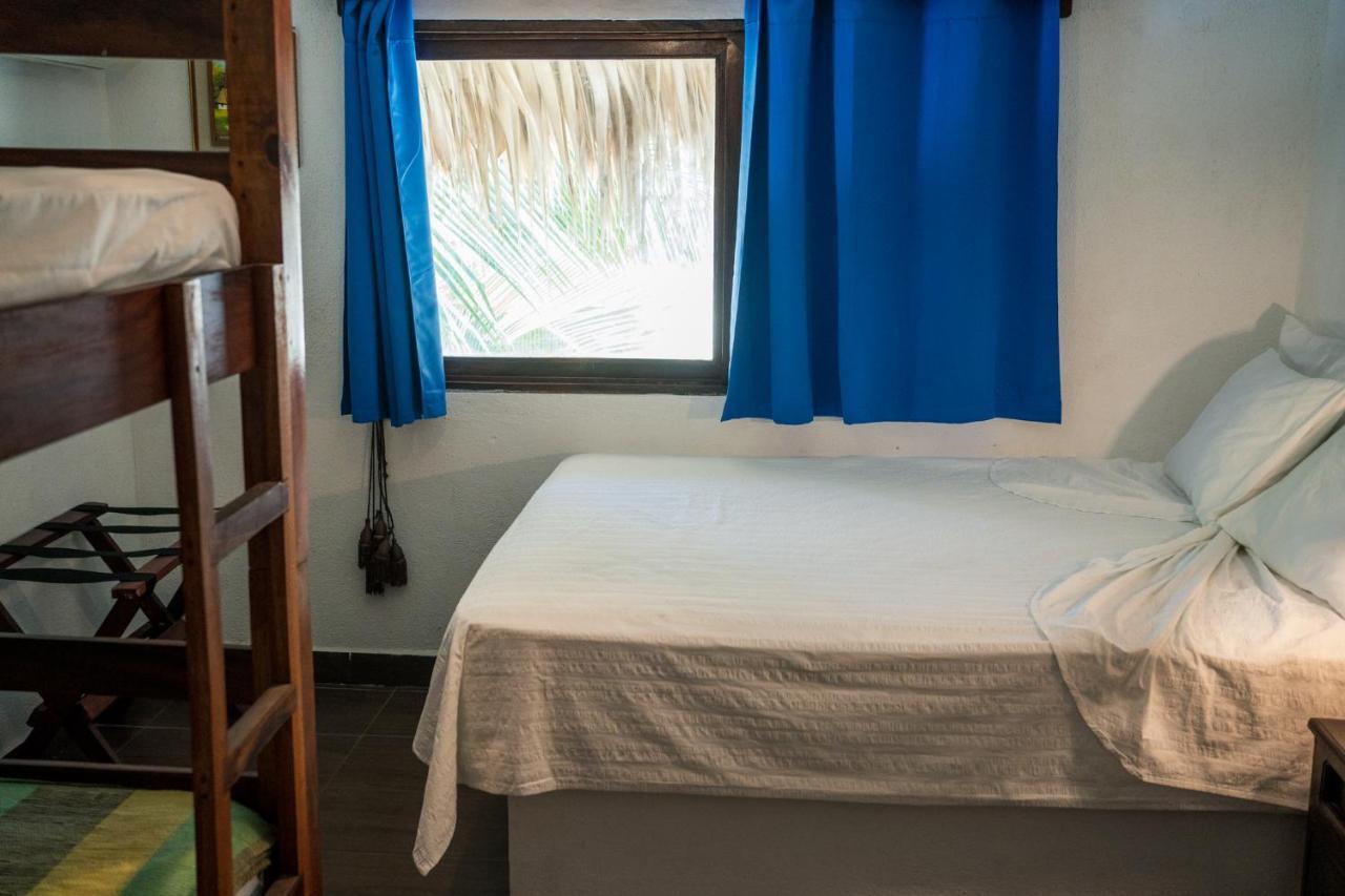Marbella Eco Lodge Monterrico Exteriör bild