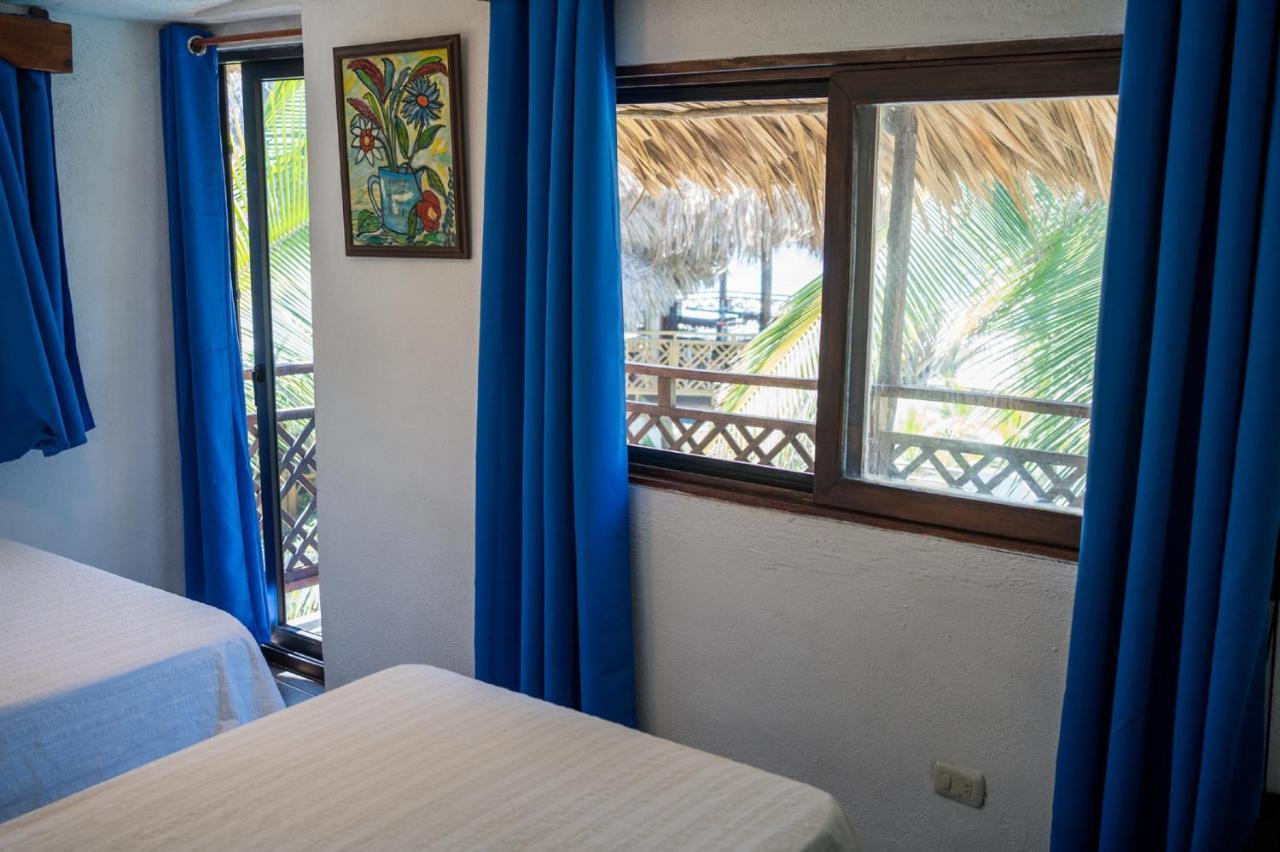 Marbella Eco Lodge Monterrico Exteriör bild