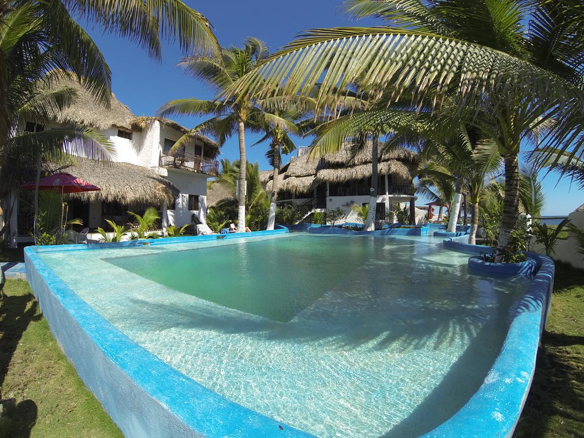 Marbella Eco Lodge Monterrico Exteriör bild