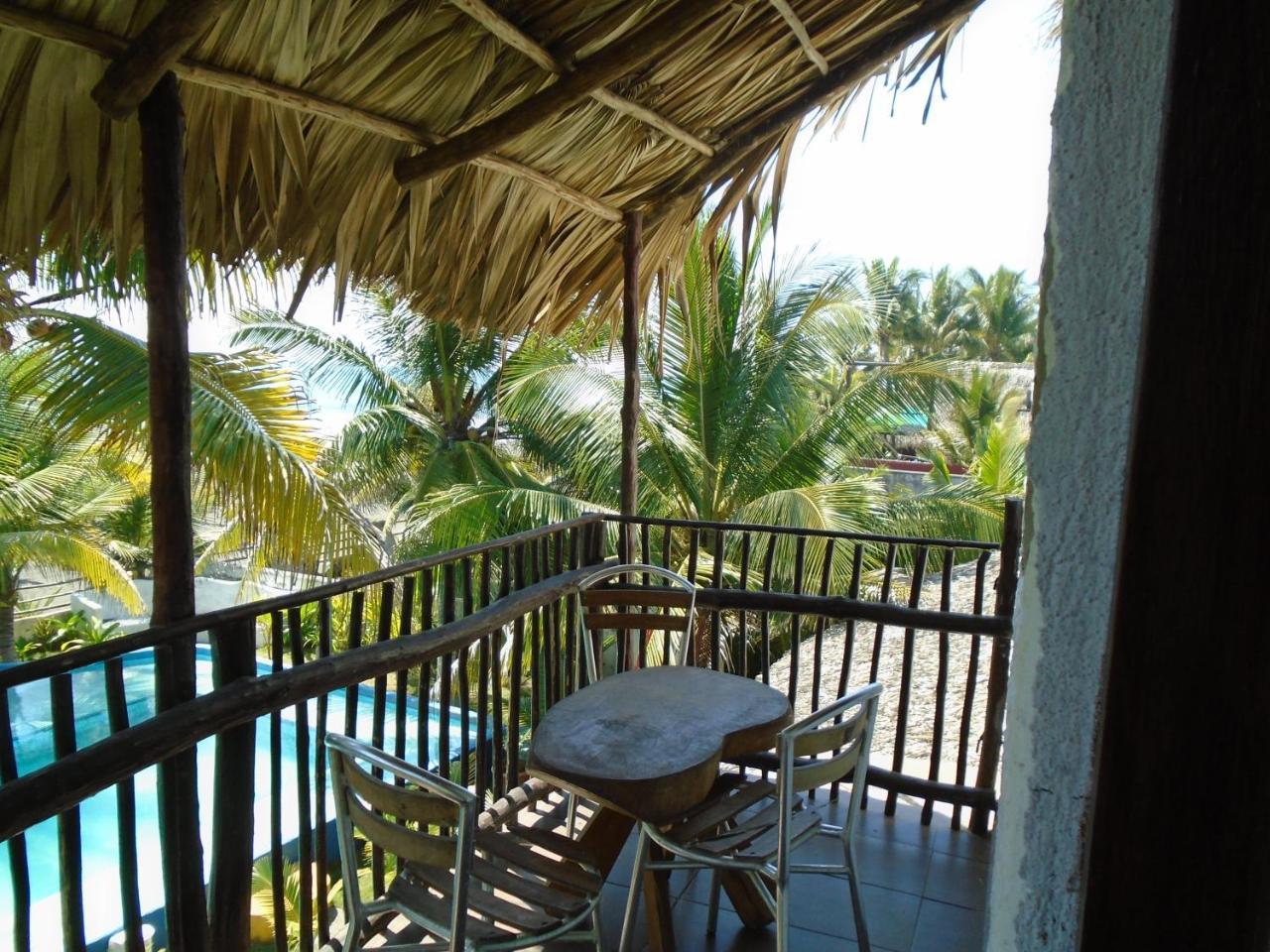 Marbella Eco Lodge Monterrico Exteriör bild